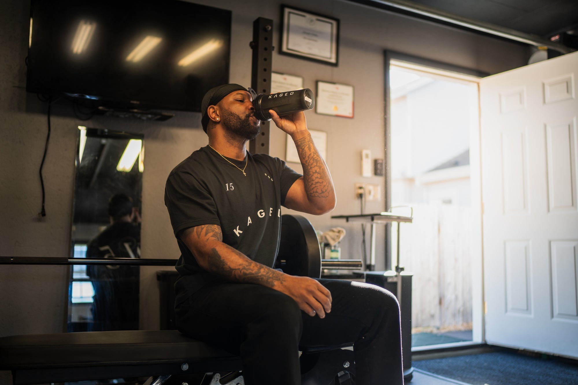 The Best Time to Drink a Protein Shake (Post-Workout Myth Debunked)